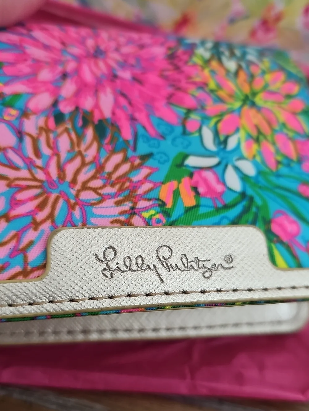 Lilly Pulitzer Bright Floral Wristlet ID And Cardholder And Lilly Packaging Bag